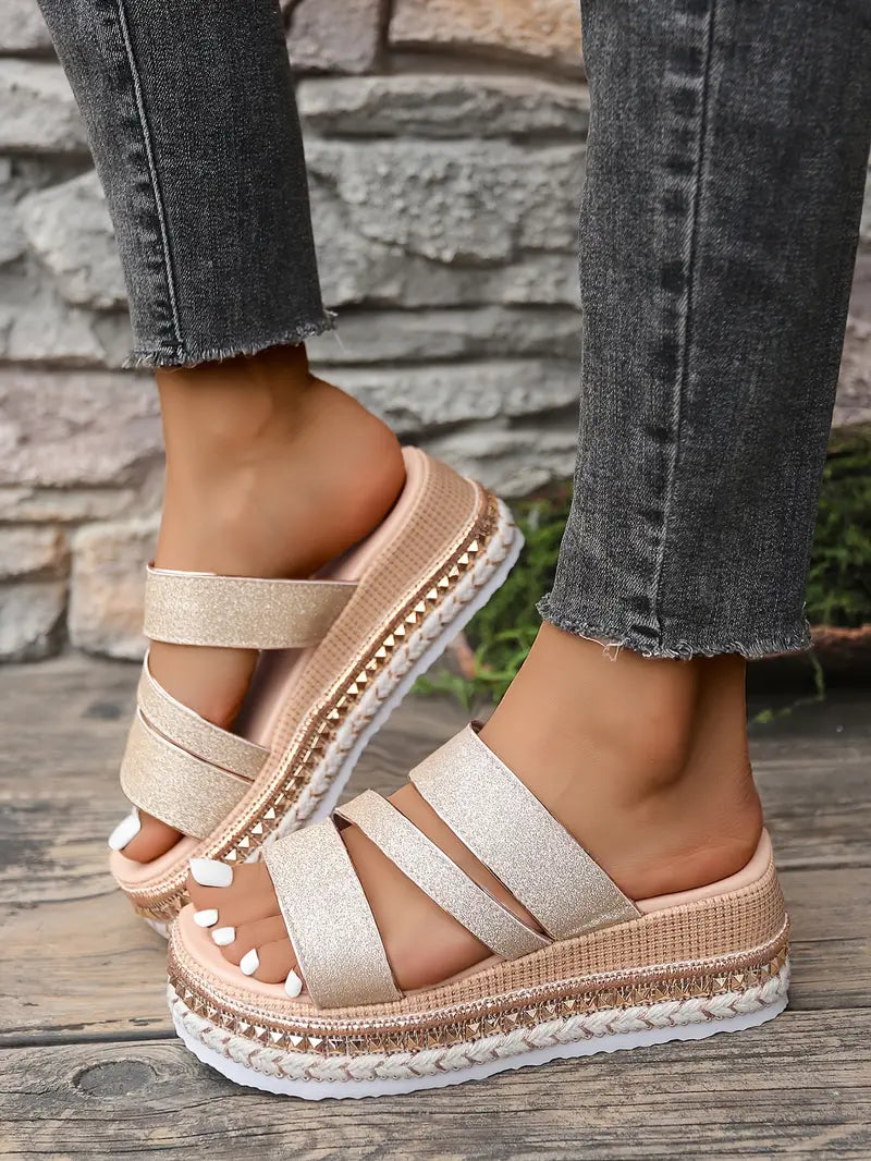 Sabela - Elegant Gold Wedge Sandals
