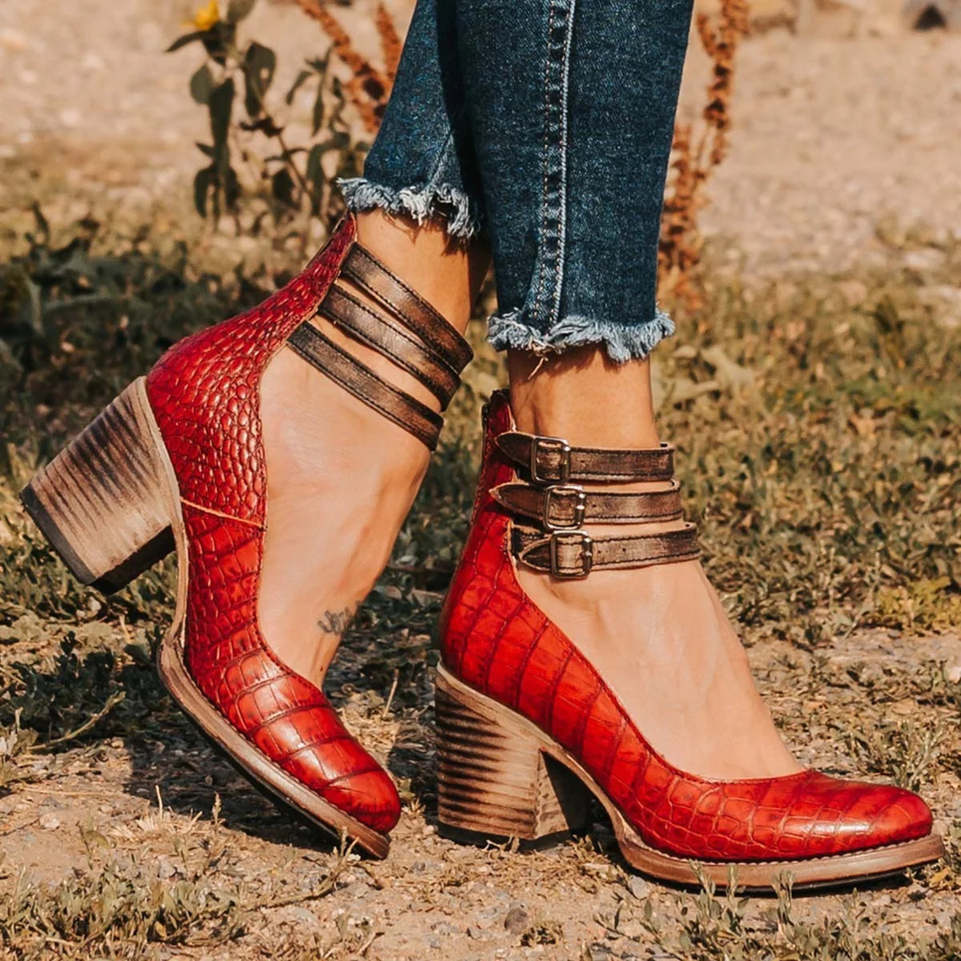 Clara | Classic Vintage Heels