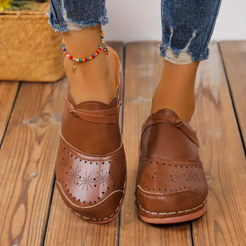 Amelia - Comfortable Handcrafted Clogs