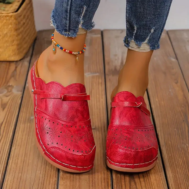 Amelia - Comfortable Handcrafted Clogs